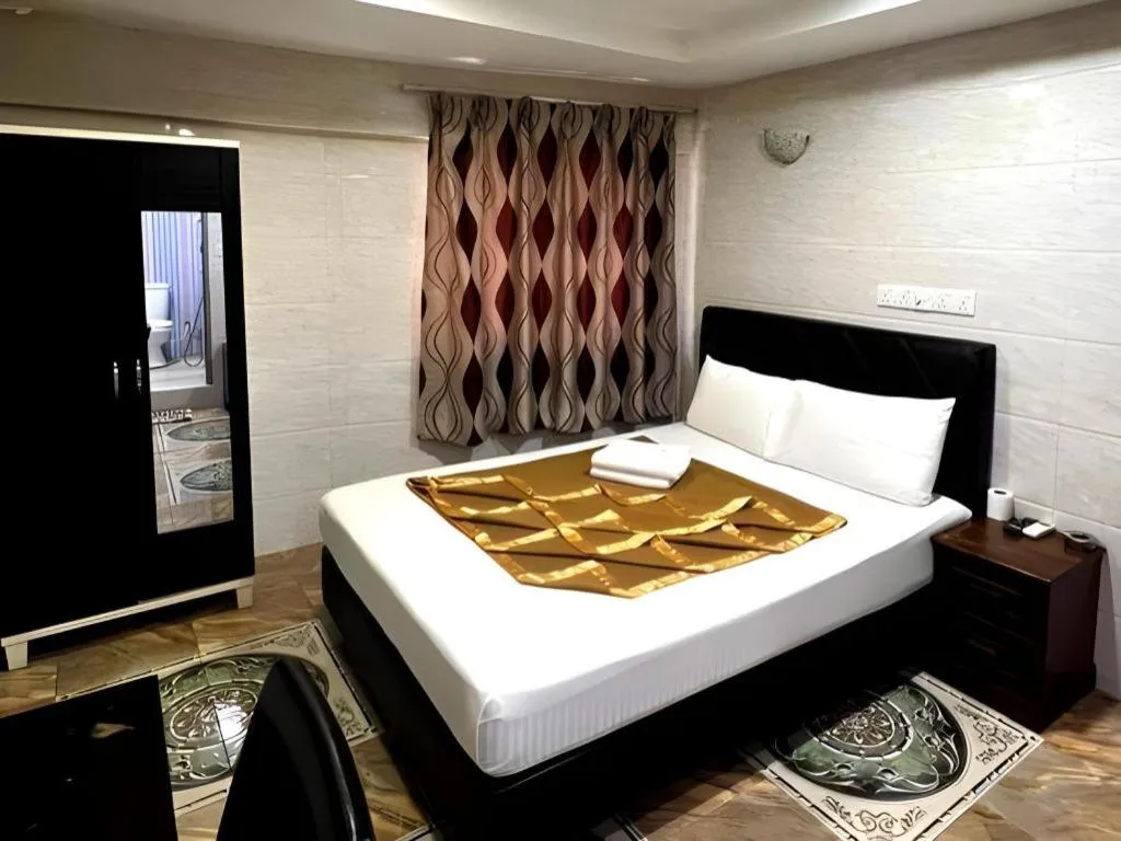 Bed in New Wave Sri Hartamas