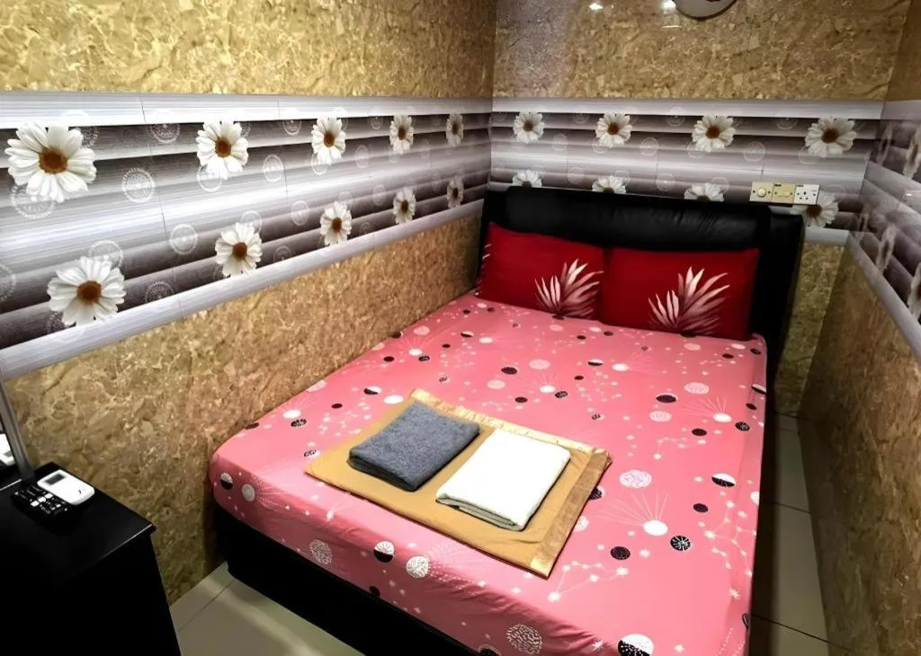 Bed in New Wave Sri Hartamas