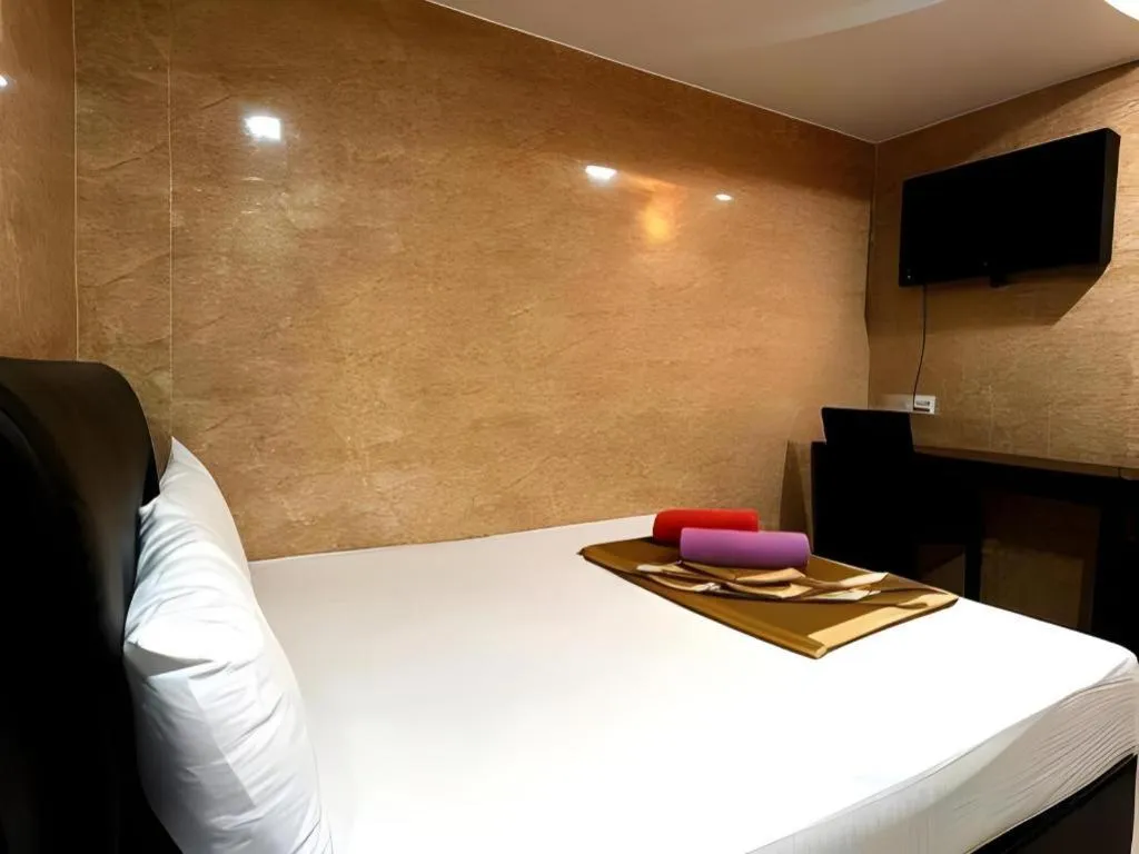 Bed in New Wave Sri Hartamas