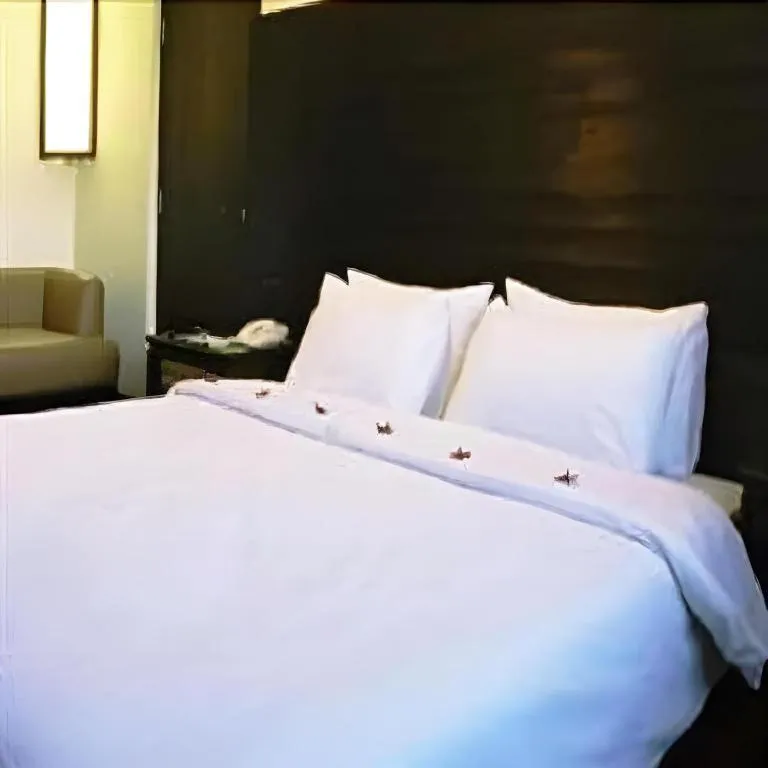 Bed in New Wave Sri Hartamas