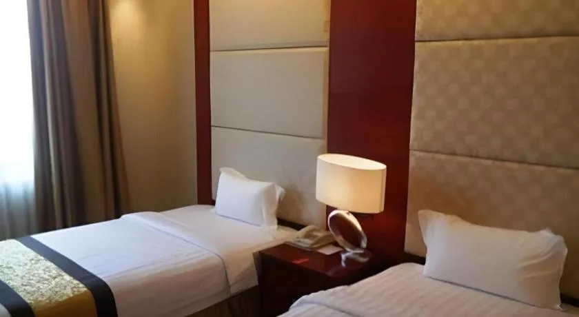 Bed in MB Hotel