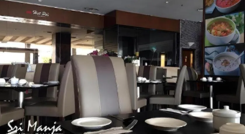 Sri Manja Boutique Hotel