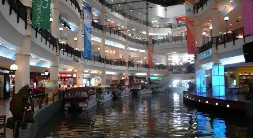 Serdang Business Hotel