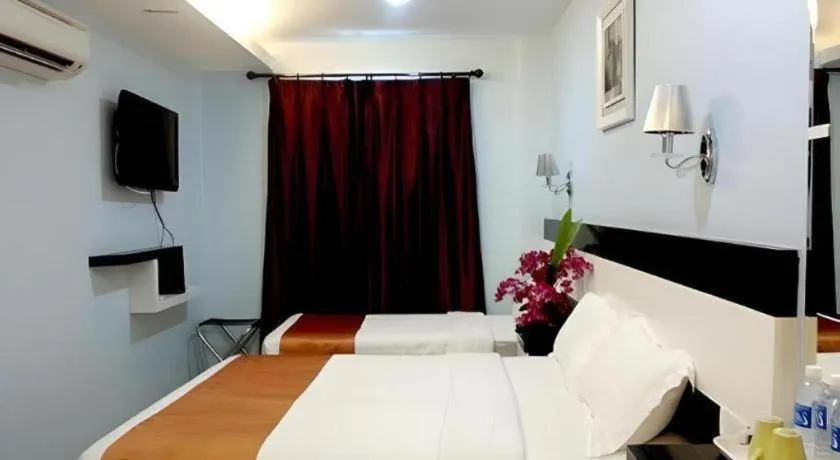 Bed in Hotel Star Moon