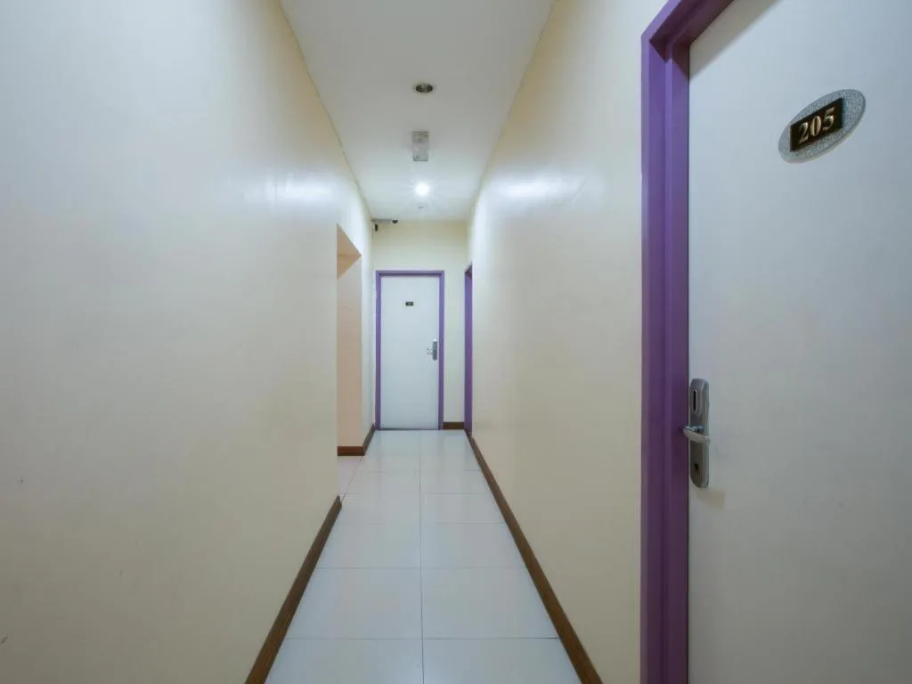 Hotel Zamburger Sungai Besi