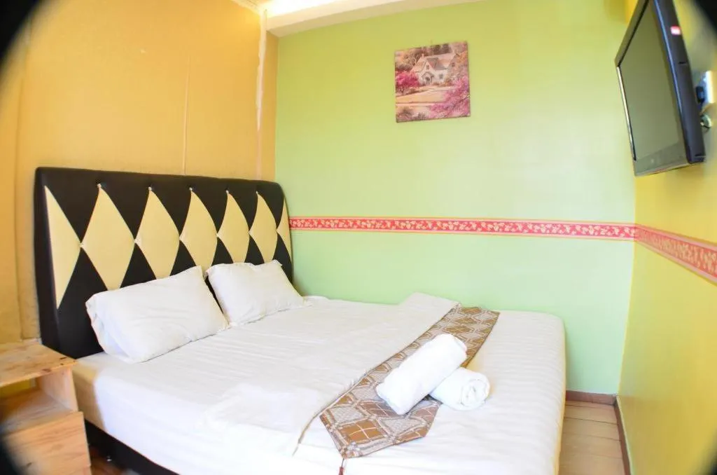 Bed in Hotel Zamburger Sungai Besi