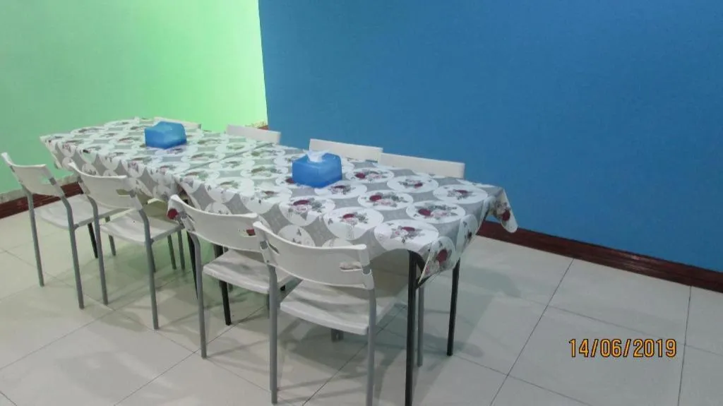 Hotel Zamburger Sungai Besi