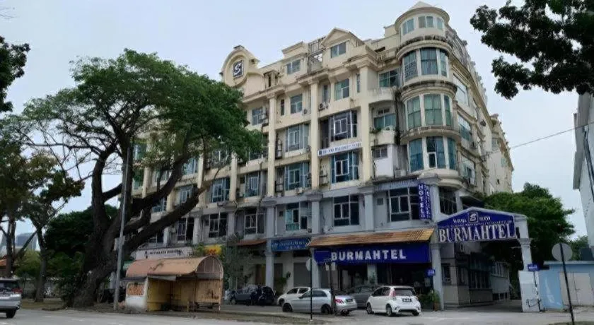 Burmahtel Hotel