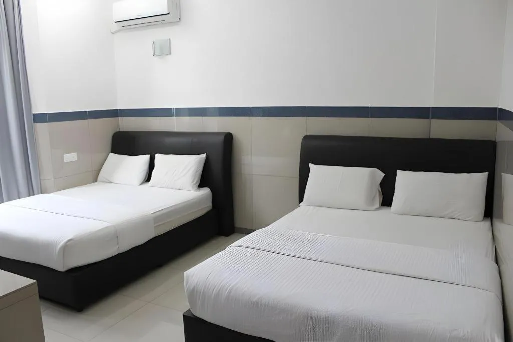 Bed in Burmahtel Hotel