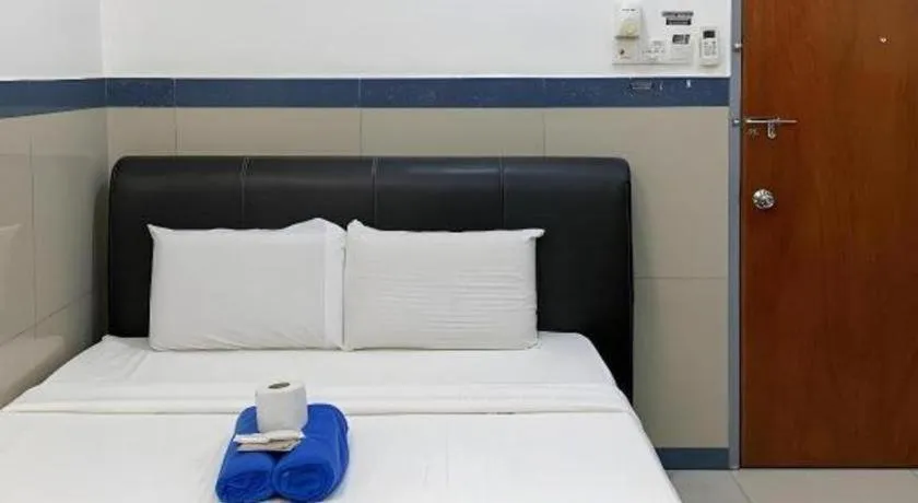 Bed in Burmahtel Hotel