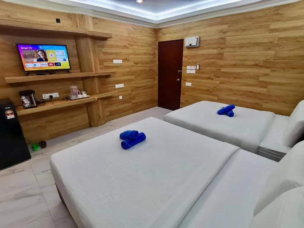 Bed in Burmahtel Hotel