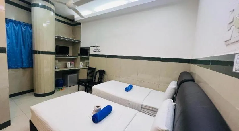 Bed in Burmahtel Hotel