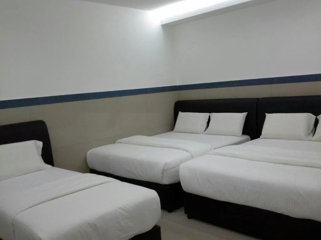 Bed in Burmahtel Hotel