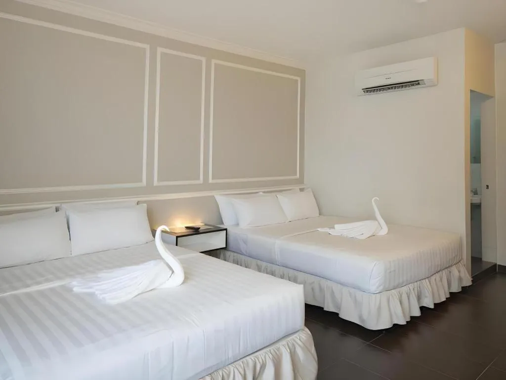 Bed in Luscious Hotel