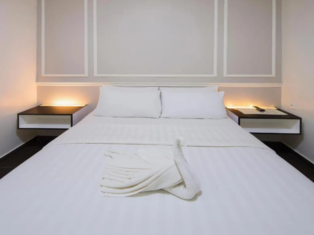 Bed in Luscious Hotel