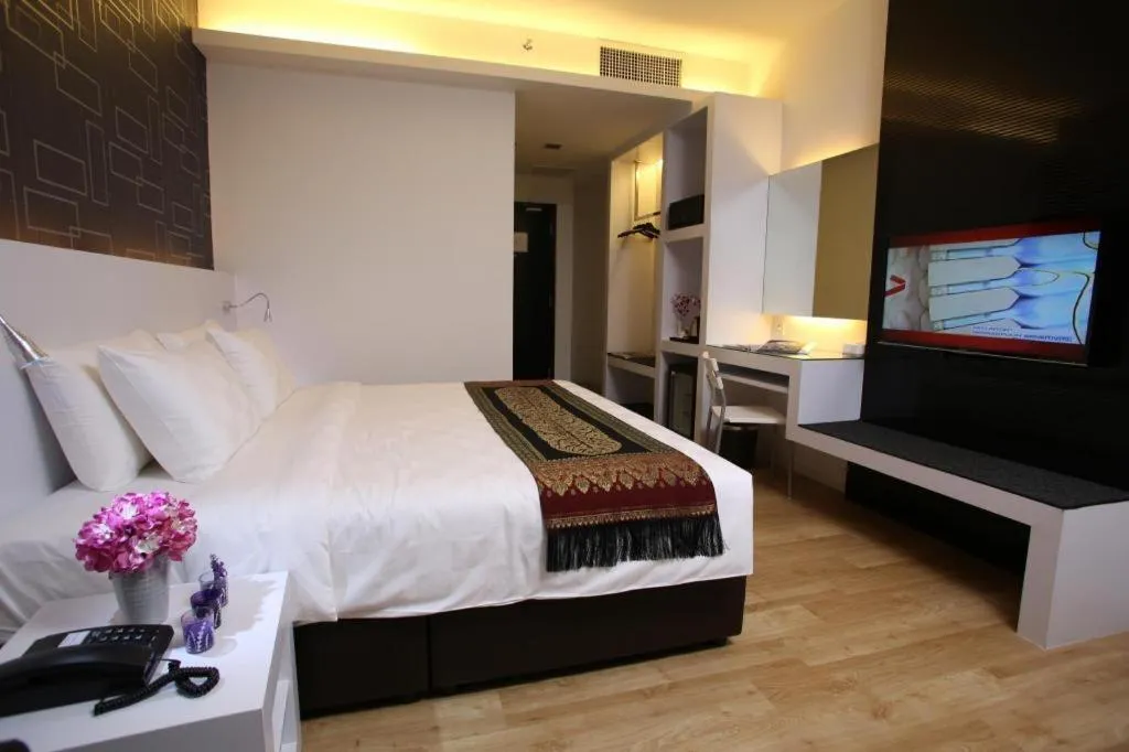 Bed in Cairnhill Hotel Kuala Lumpur