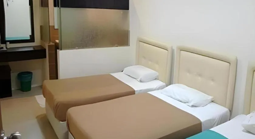 Bed in Rafayeh Hotel