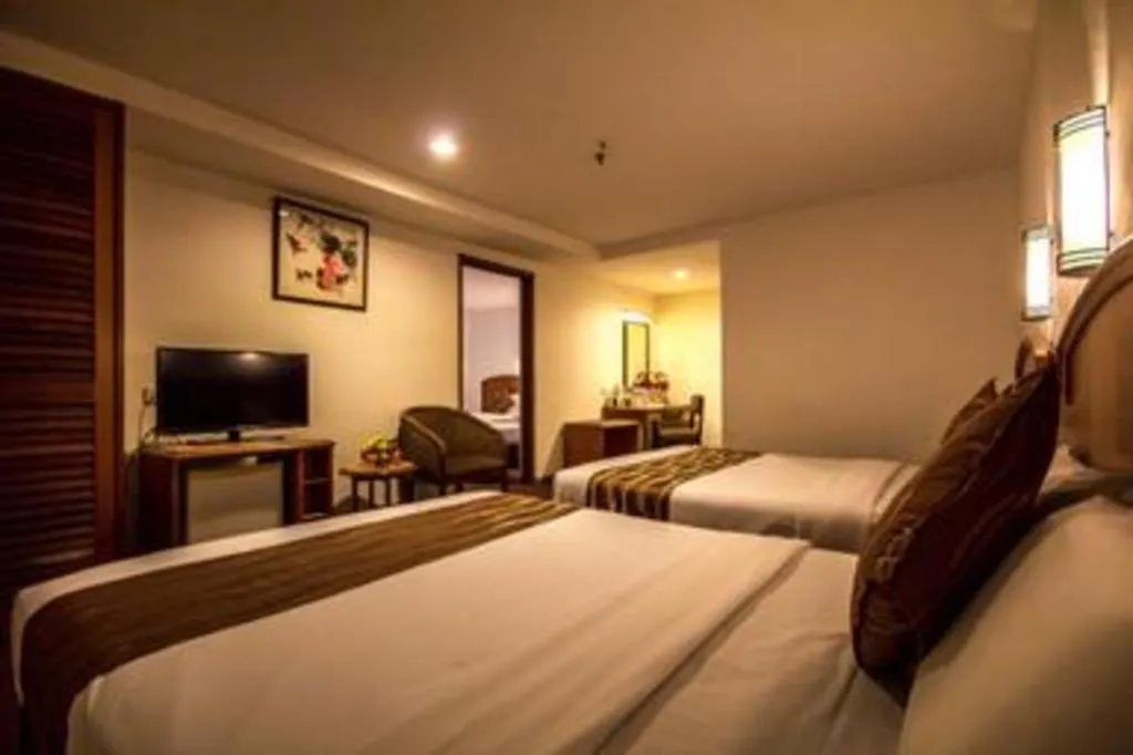 Bed in Hotel Continental Penang