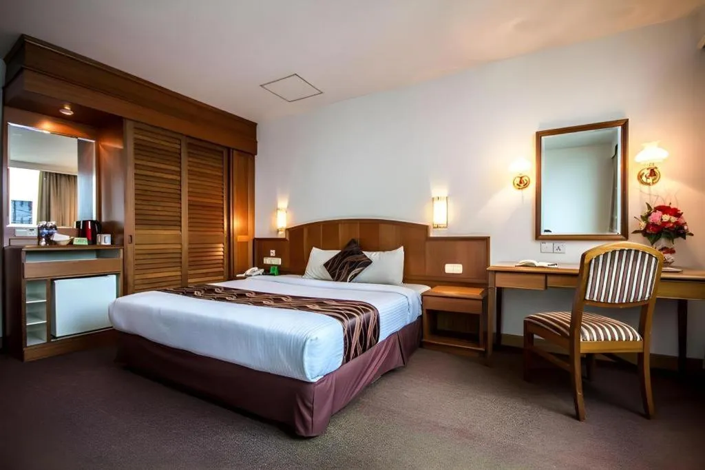 Bed in Hotel Continental Penang