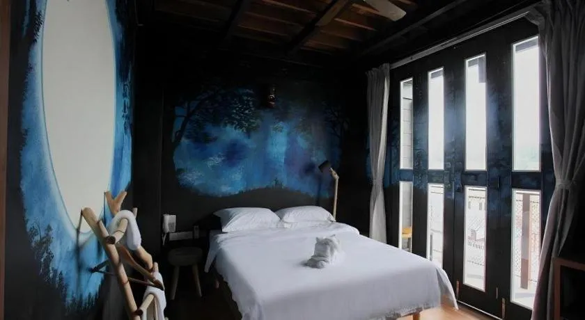 Bed in The Happy 8 Retreat @ Kuala Sepetang