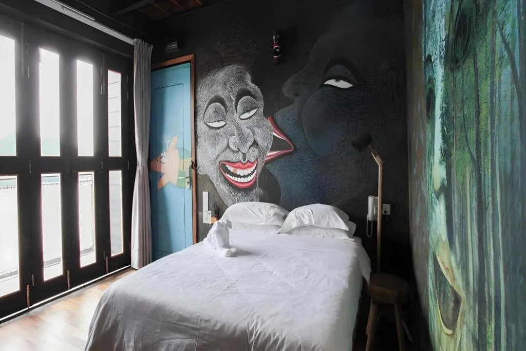 Bed in The Happy 8 Retreat @ Kuala Sepetang