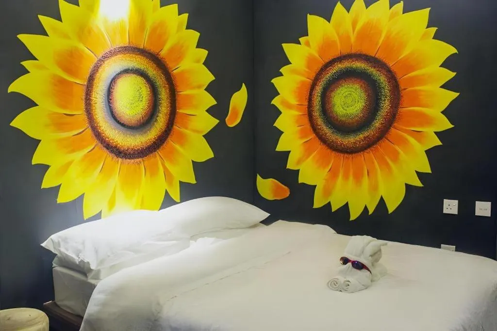 Bed in The Happy 8 Retreat @ Kuala Sepetang