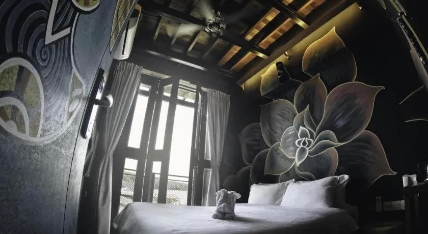 Bed in The Happy 8 Retreat @ Kuala Sepetang