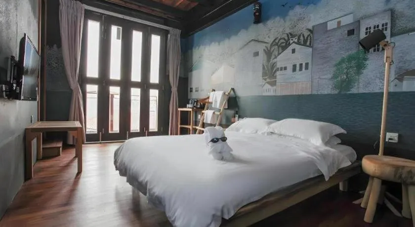 Bed in The Happy 8 Retreat @ Kuala Sepetang