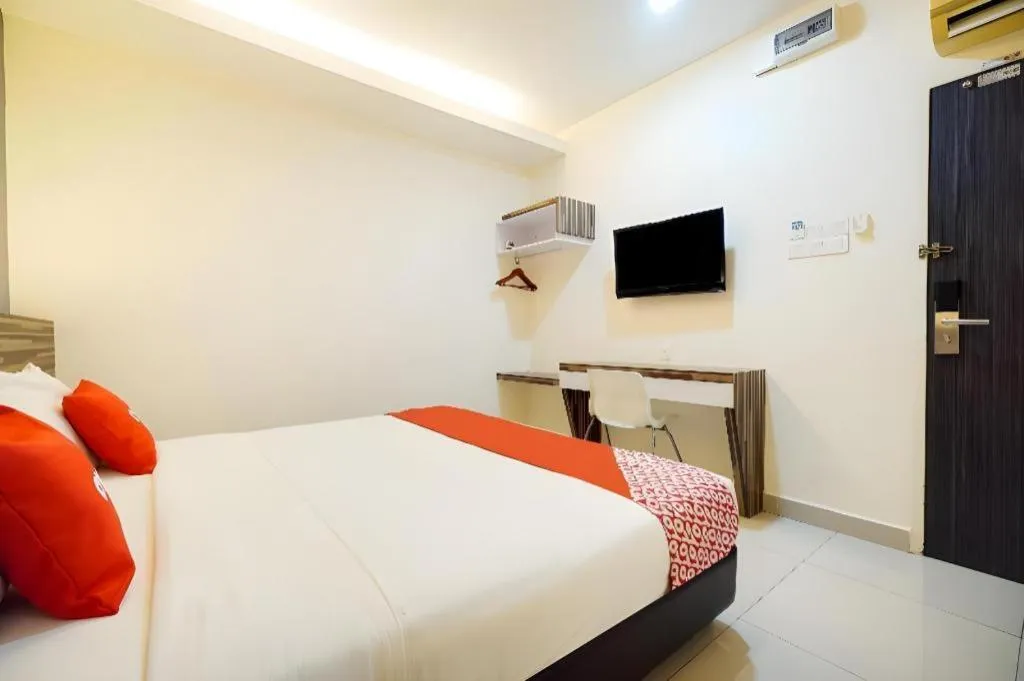 Bed in GM Holiday Hotel Permai Jaya