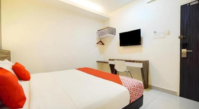 Bed in GM Holiday Hotel Permai Jaya