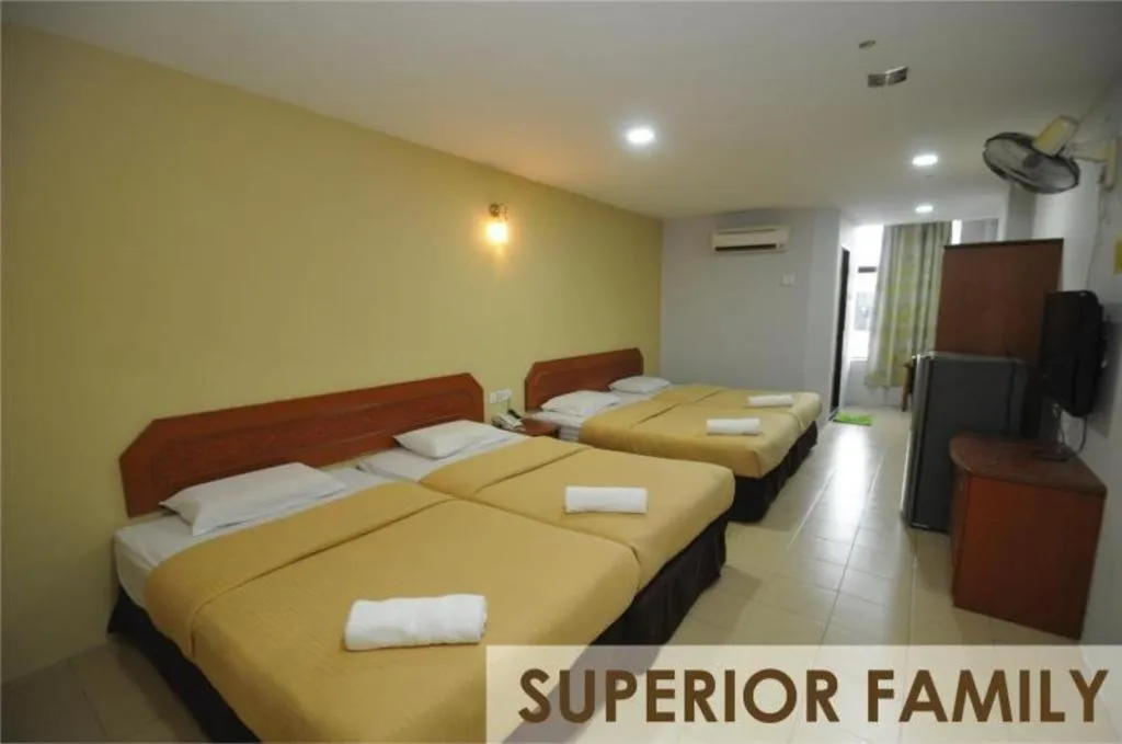 Bed in I-Winton Hotel