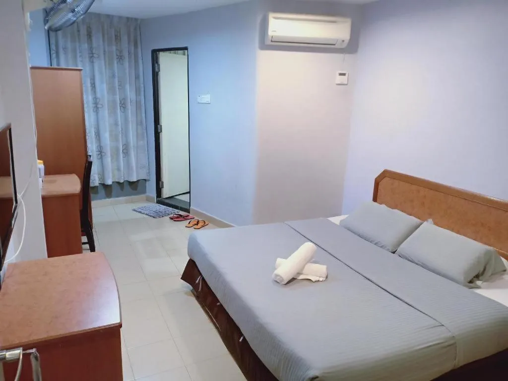 Bed in I-Winton Hotel