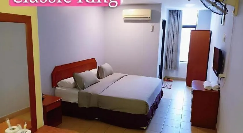 Bed in I-Winton Hotel