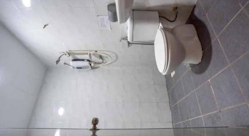 OYO 89895 Senses Budget Hotel