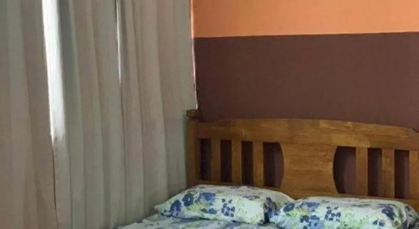 Bed in Sun Golden Inn