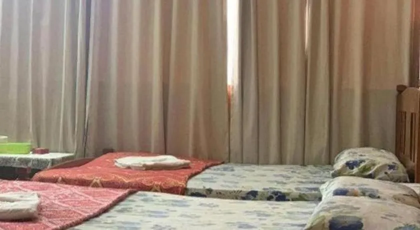 Bed in Sun Golden Inn