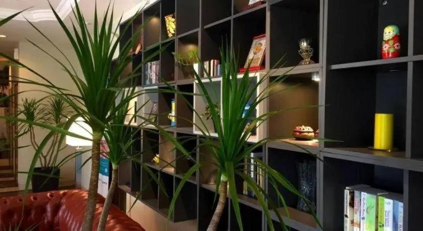 The Regency Hotel Seri Warisan