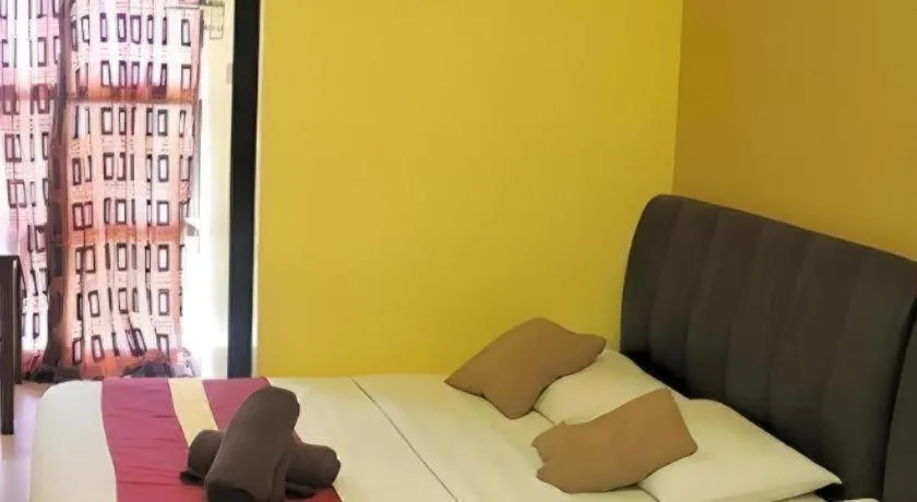 Bed in Camlodge Budget Hotel