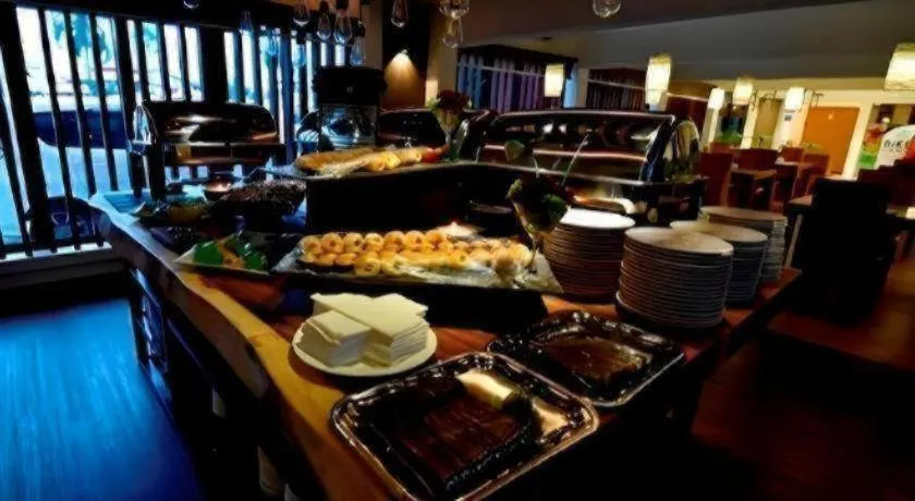 Lot 10 Boutique Hotel