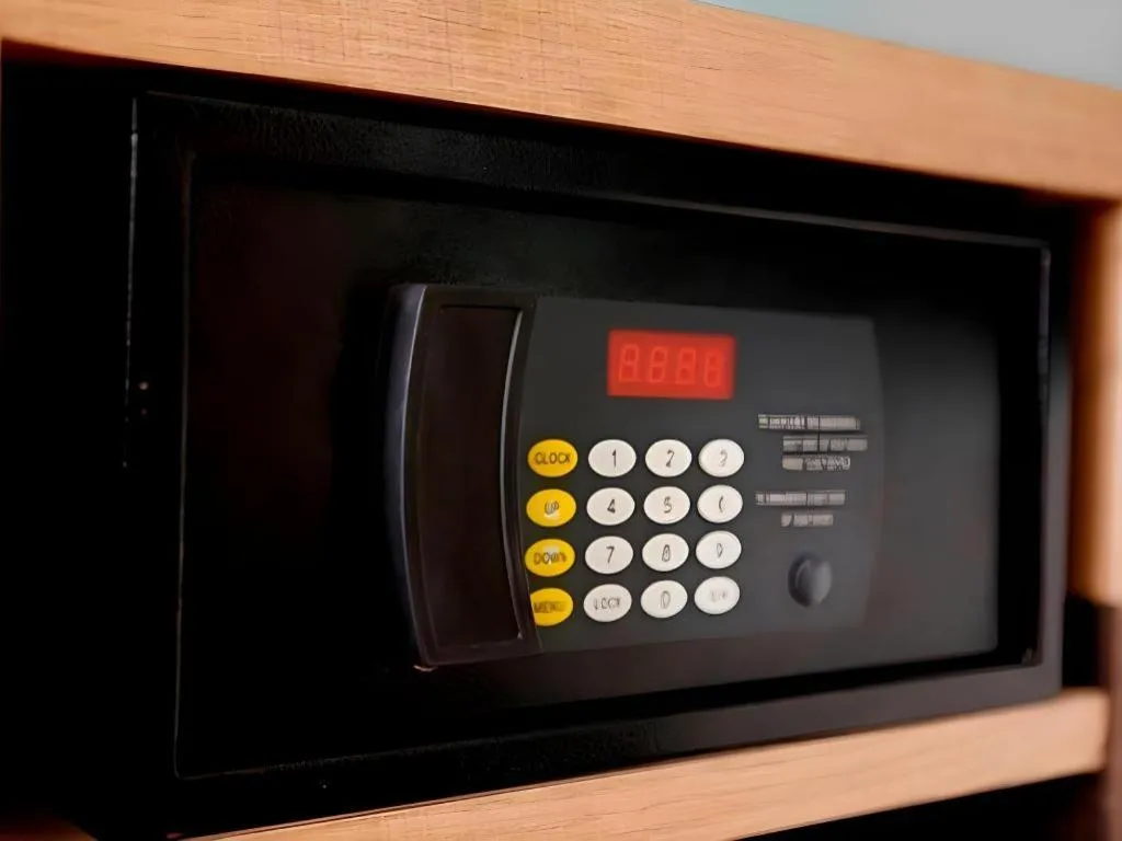 Lot 10 Boutique Hotel