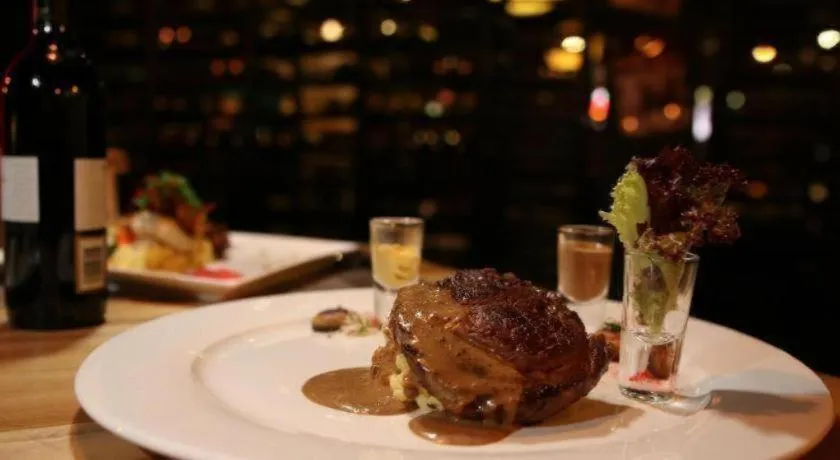 Lot 10 Boutique Hotel