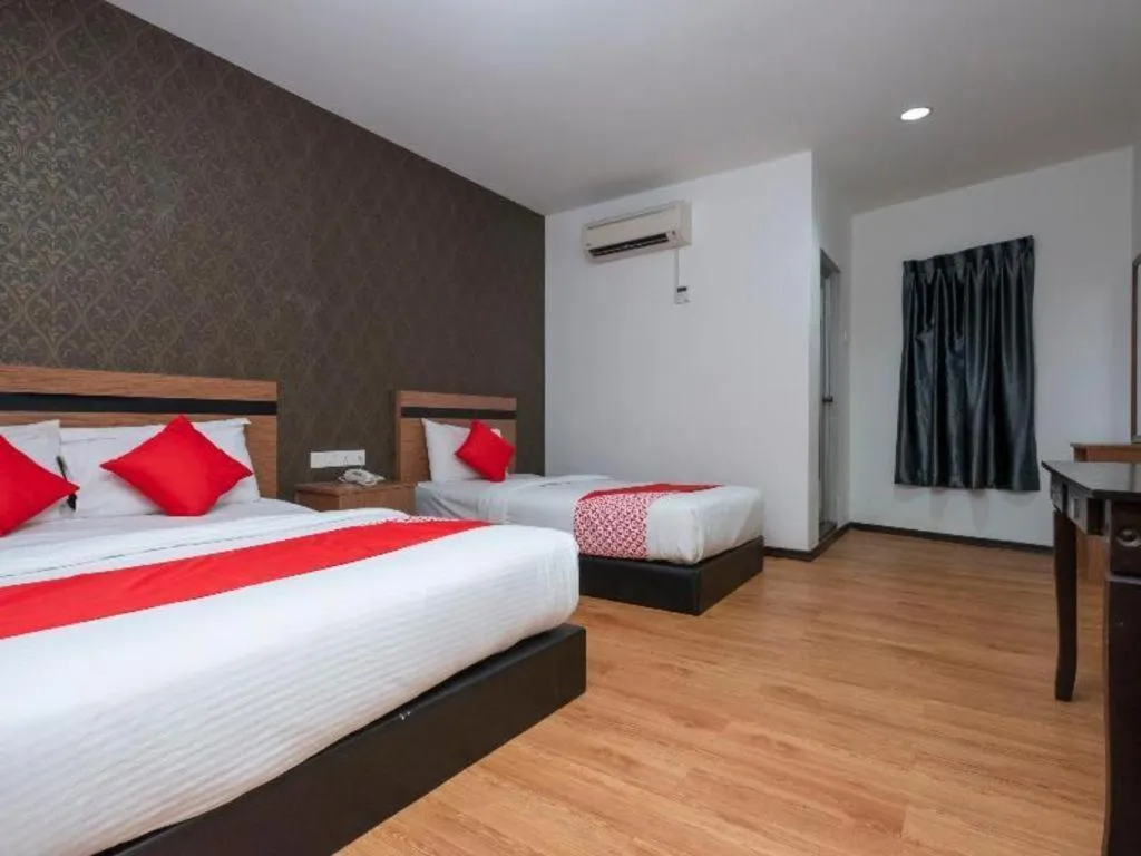 Bed in Hotel Aromas Kulai