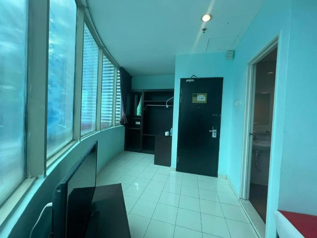 Hotel Zamburger Bangsar (Previously Koptown Hotel Bangsar)