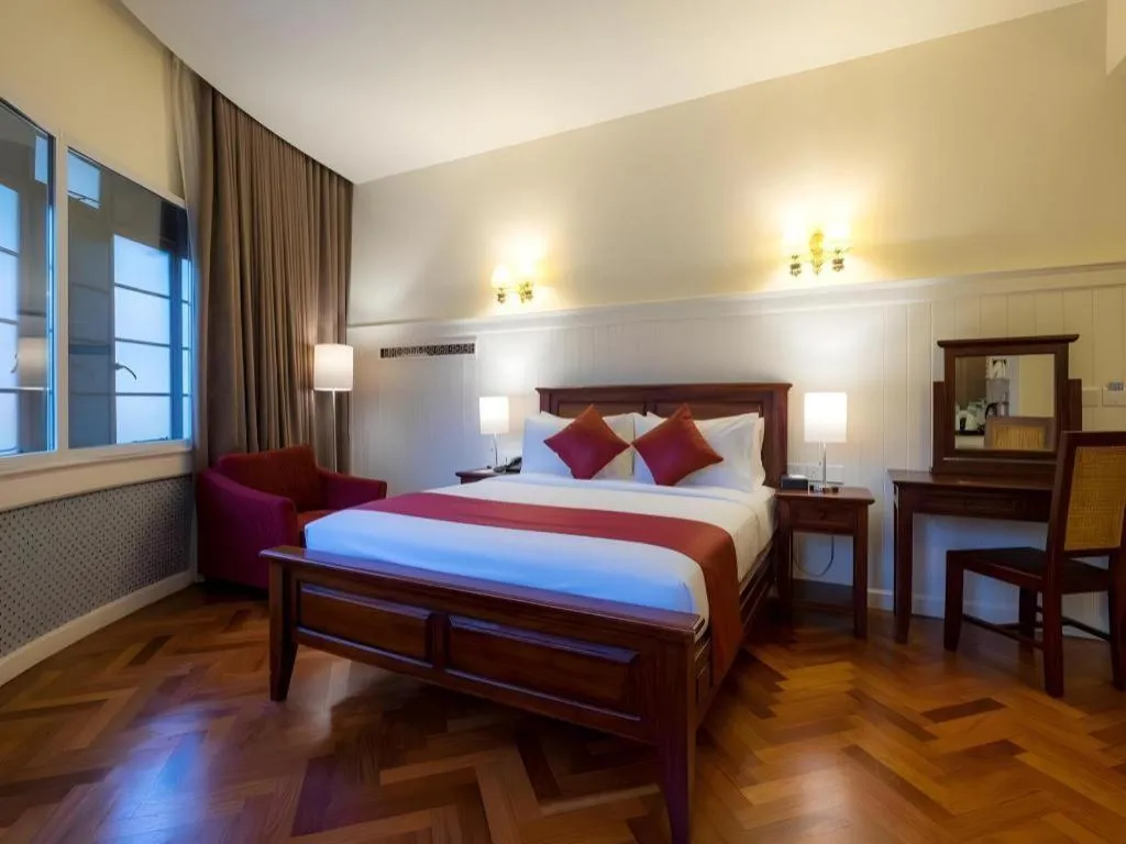 Bed in The Chambers Hotel