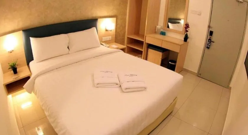 Bed in Hotel Pudu Bintang