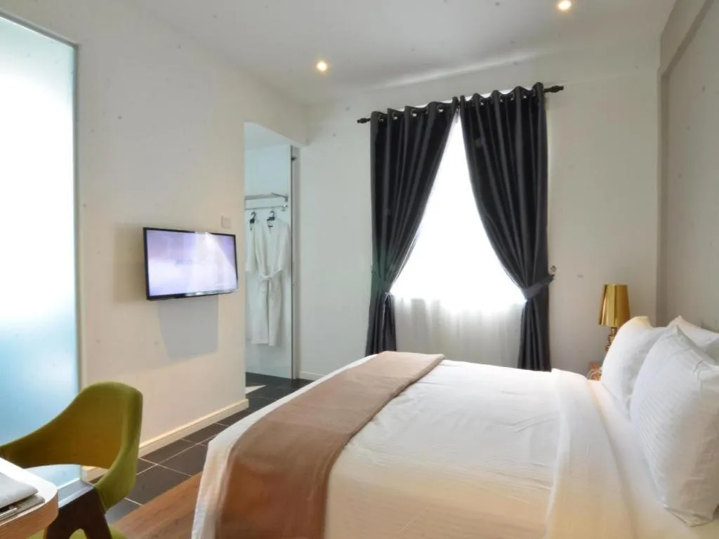 Bed in The Ardens Hotel - Austin