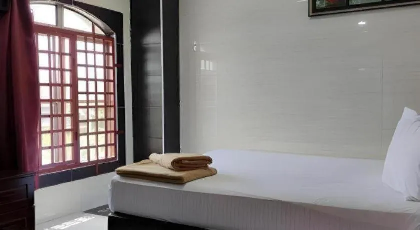 Bed in Kota Damansara Business Hotel