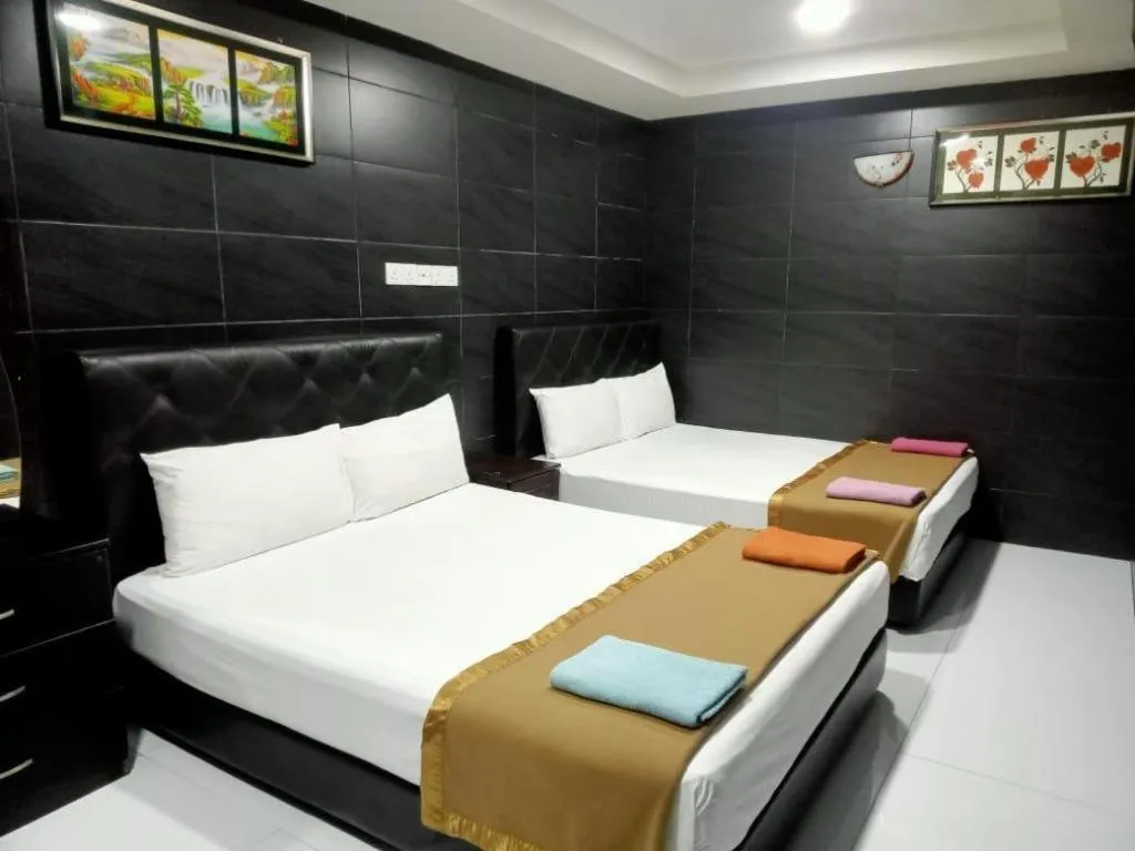 Bed in Kota Damansara Business Hotel