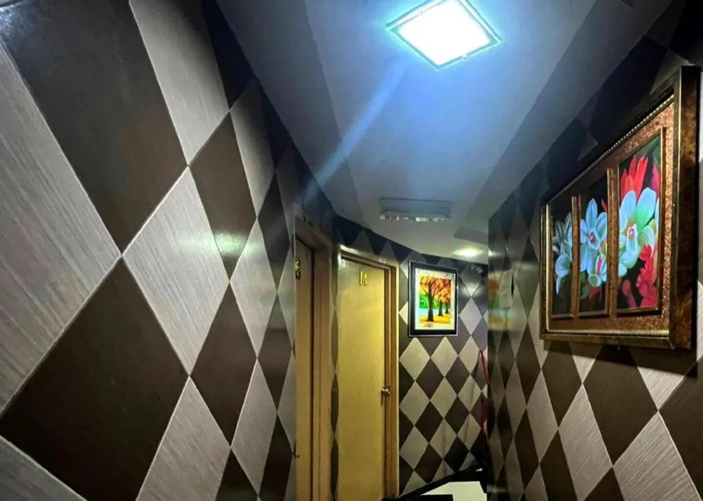 Bukit Beruntung Business Hotel