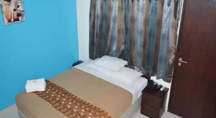 Bed in Hotel Grand Mutiara